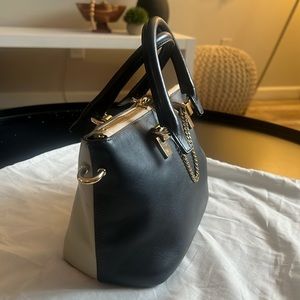 - Stunning Chloe Baylee 2-Way Bag in Gray/Navy - Timeless Elegance …